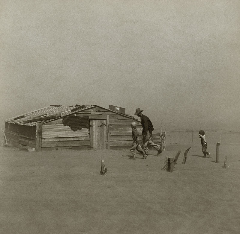 A farmer and his two sons during a dust storm in Cimarron County, Oklahoma, 1936, Photo: Arthur Rothstein