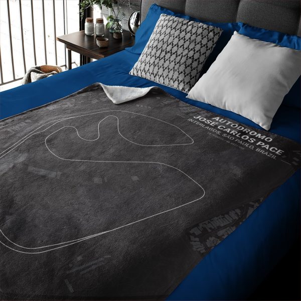 Autodromo Jose Carlos Pase Circuit Blanket