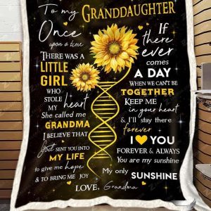 Custom  – Granddaughter (grandma) – There Was A Little Girl Who Stole My Heart Blanket