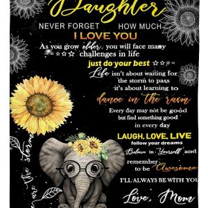 Elephant Daughter Laugh Love Live Blanket