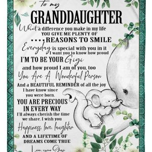 Elephant Lovely Message From Gigi Gifts For Granddaughters Blanket