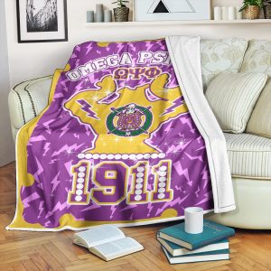 Fleece Blanket Omega Psi Phi 02