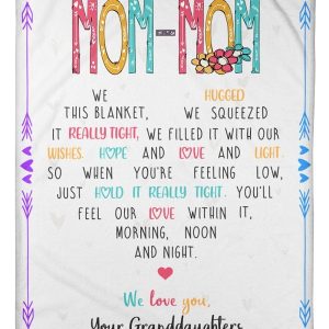 Granddaughters Gift For Mom-mom We Love You Blanket