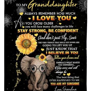 Grandma To Granddaughter Always Remember How Much I Love You Blanket