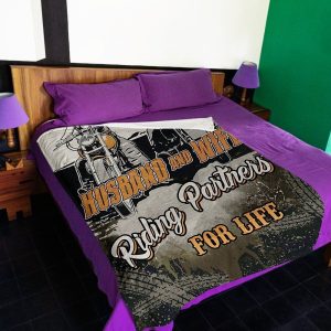 Love  – Husband And Wife Riding Partners For Life Blanket