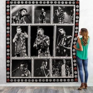 Twenty One Pilots 02 Quilt Blanket